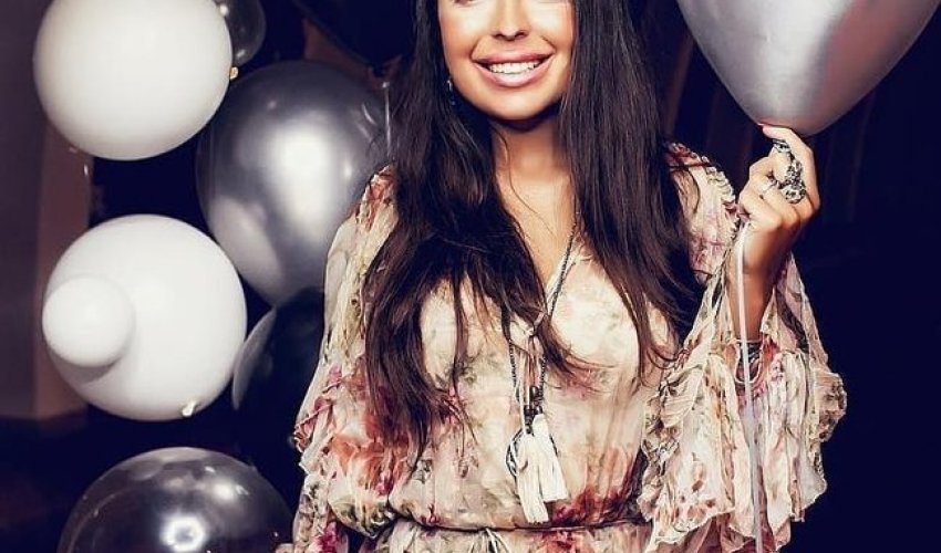 Leyla Əliyeva uşaqlıq FOTOSUNU paylaşdı