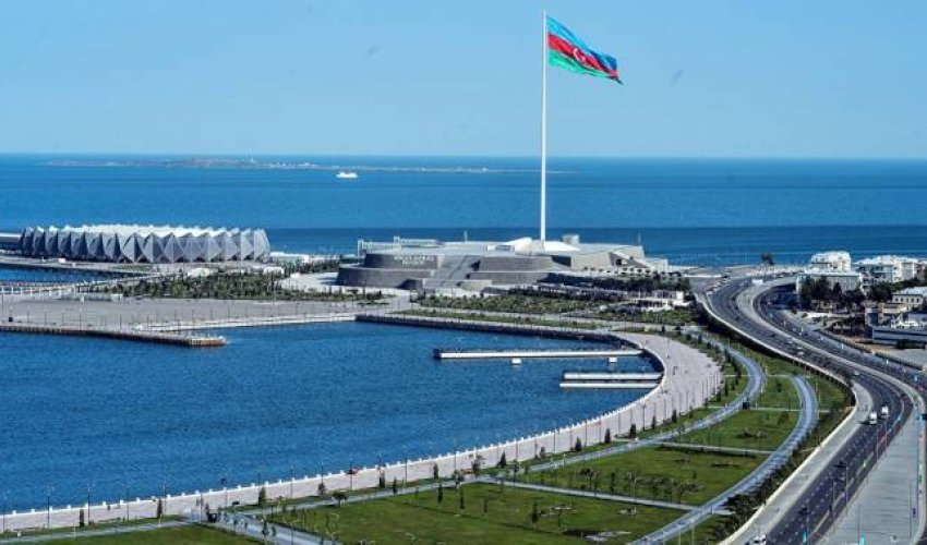 Сегодня, в Азербайджане отмечают День независимости Сегодня, в Азербайджане отмечают День независимости