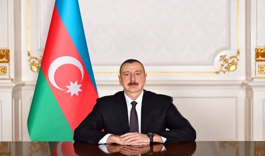 İlham Əliyev redaksiya heyətinin sədri oldu