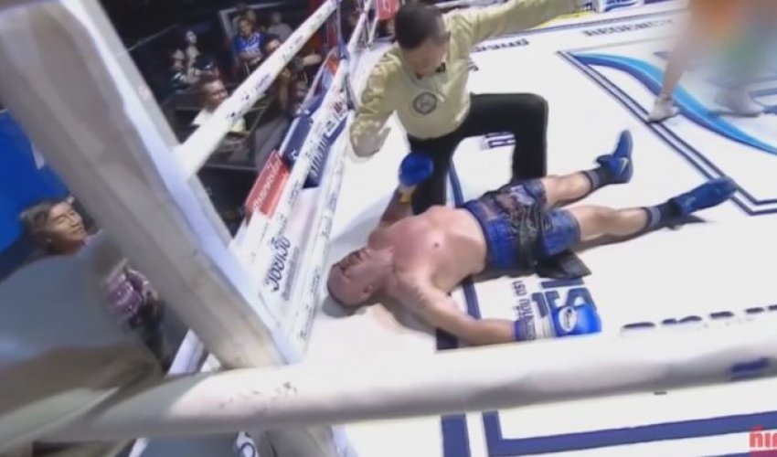 Yeddiqat dünya çempionu nokautla öldürüldü – Anbaan video