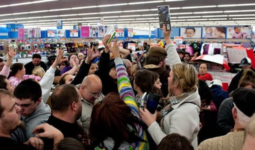 Bakıda yalançı “Black Friday” - Ələ salınan insanlar - VİDEO Bakıda yalançı “Black Friday” - Ələ salınan insanlar - VİDEO