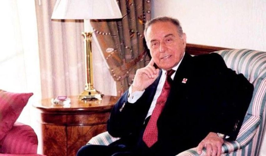 Heydər Əliyev səhnə arxasına xəbər göndərdi ki... - Xalq artisti o anlardan danışdı