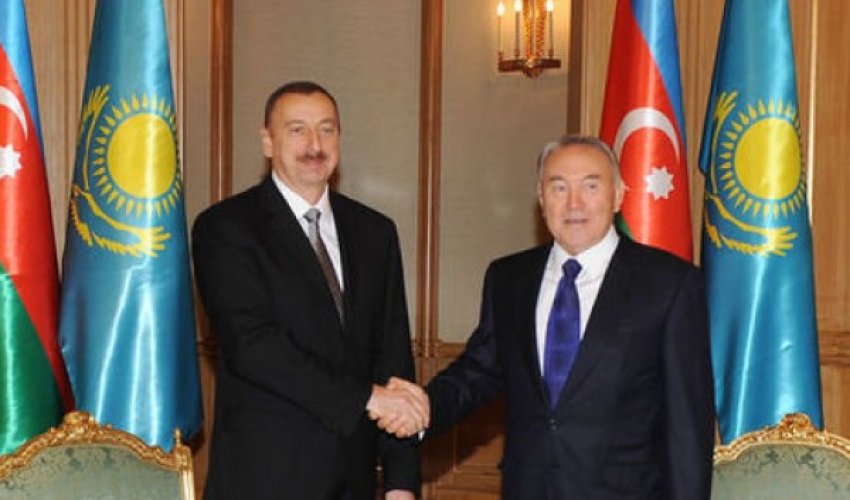 Nazarbayev İlham Əliyevi təbrik etdi