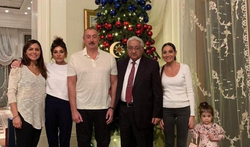 İlham Əliyev ad gününü belə qeyd etdi - FOTOLAR İlham Əliyev ad gününü belə qeyd etdi - FOTOLAR