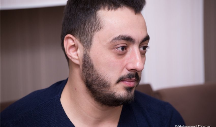 Mənsur Şərif  2.8 milyonluq maşını apardı – FOTO