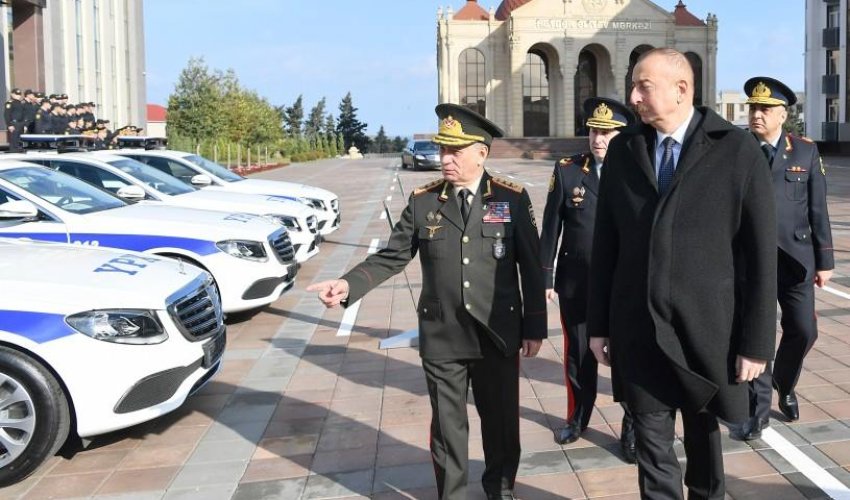 Prezident yol polislərinə verilən maşınlara baxdı - FOTOLAR