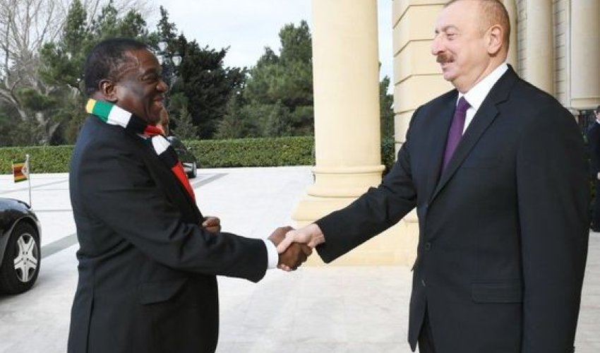 İlham Əliyev Zimbabve prezidenti ilə görüşüb - FOTO