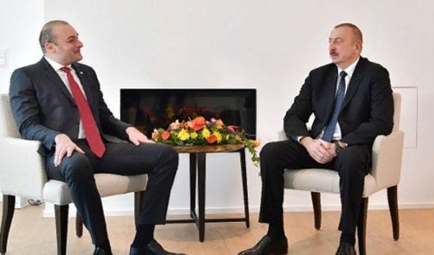 Prezident Gürcüstanın baş naziri ilə görüşdü