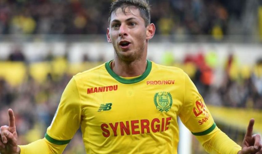 Təyyarə ilə itkin düşən futbolçunun cəsədi tapıldı - FOTO