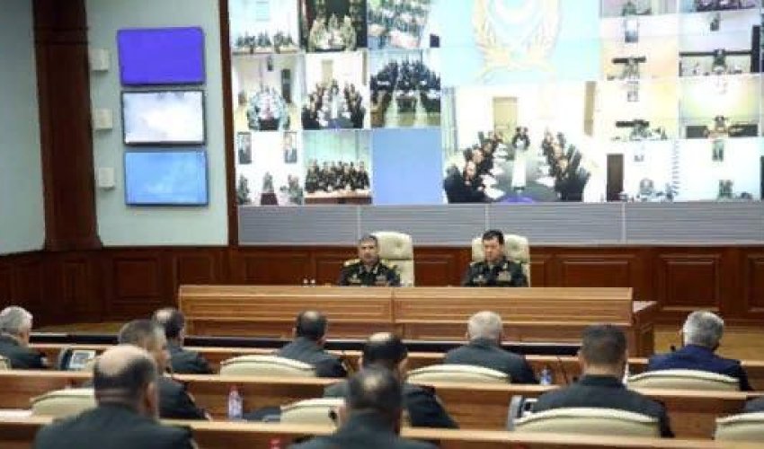 Zakir Həsənov generalları yığdı