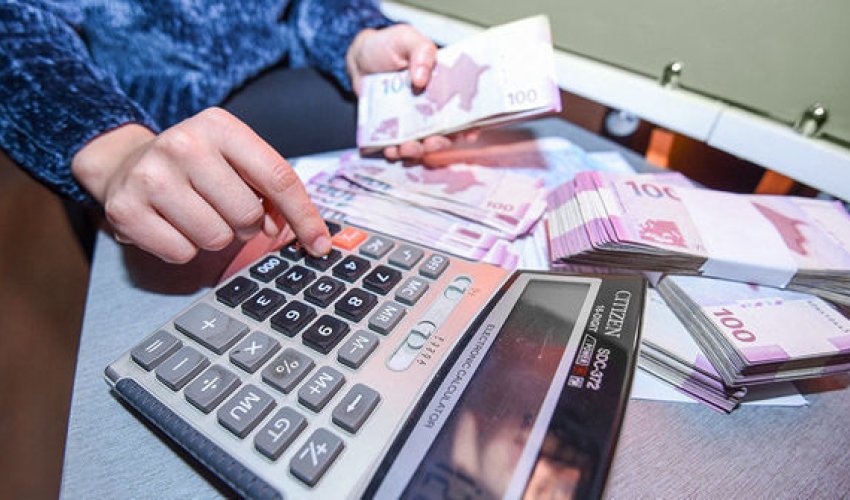 Депутаты пожаловались на искусственное завышение цен и заговорили о проблемных кредитах Депутаты пожаловались на искусственное завышение цен и заговорили о проблемных кредитах