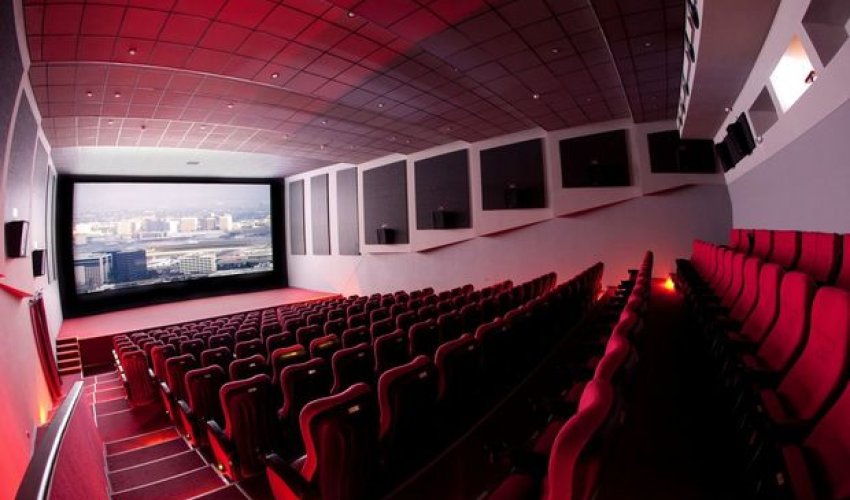 Azərbaycanın keçmiş səfirinin oğlu Rusiyada kinoteatr şəbəkəsi yaradıb?