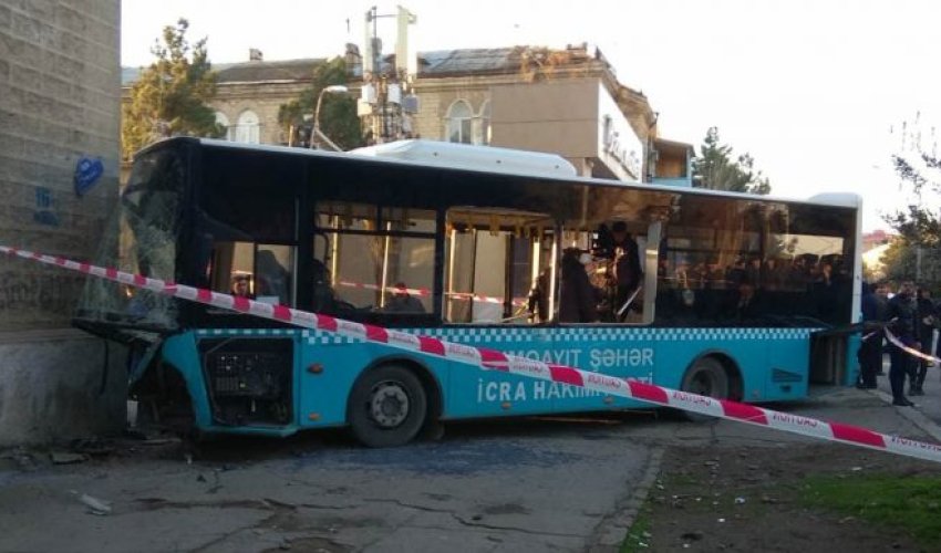 SON DƏQİQƏ! Sumqayıtda dəhşətli avtobus qəzası! 20-dən çox yaralı… – VİDEO – FOTOLAR