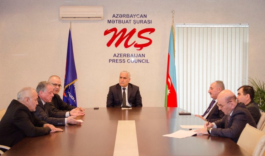 Mətbuat Şurası qəzet yayımı ilə bağlı vəziyyəti öyrənir Mətbuat Şurası qəzet yayımı ilə bağlı vəziyyəti öyrənir