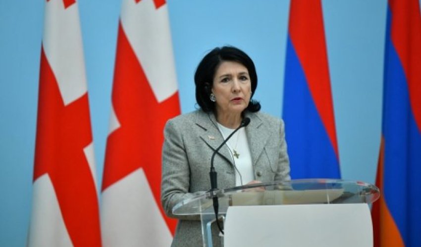 Президент Грузии обвинила Армению в оккупации земель Азербайджана Президент Грузии обвинила Армению в оккупации земель Азербайджана