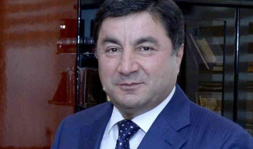 Həbsdən buraxılan Vidadi Zeynalovun səhhətində problem yaranıb Həbsdən buraxılan Vidadi Zeynalovun səhhətində problem yaranıb