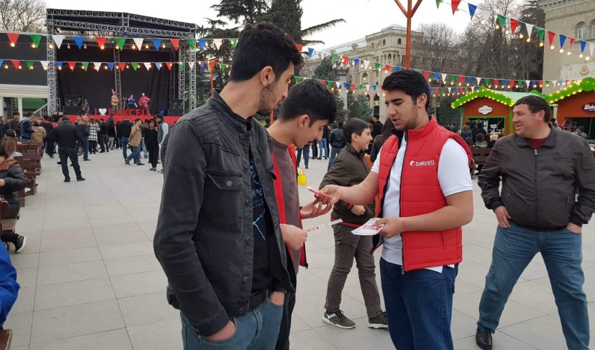Bakcell Gəncə şəhərində təşkil edilmiş Novruz şəhərciyinin baş sponsoru olub