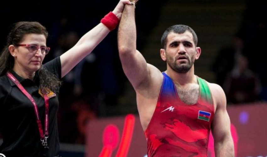 Азербайджанский борец стал трехкратным чемпионом Европы