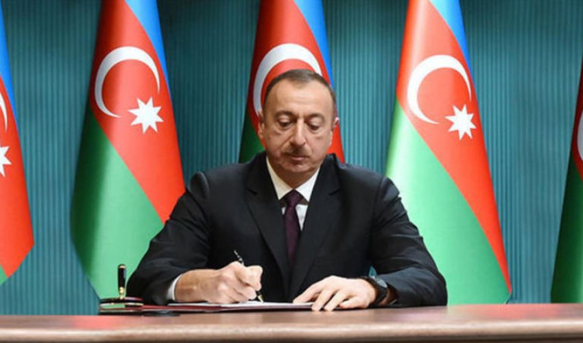 Ölkə başçısı sərəncam imzaladı Ölkə başçısı sərəncam imzaladı