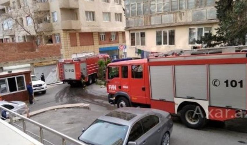 Bakıda yaşayış binası yanır - VİDEO Bakıda yaşayış binası yanır - VİDEO