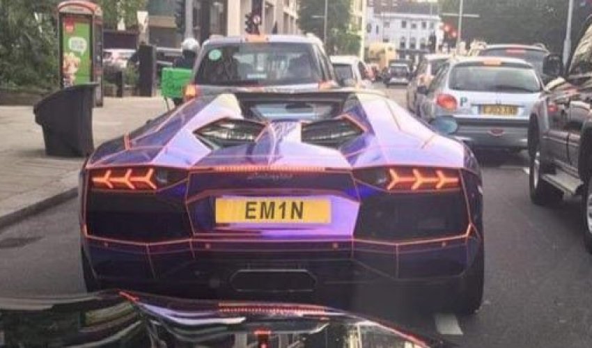 “EM1N”in bahalı “Lamborghini”si London küçələrində… (FOTOLAR) “EM1N”in bahalı “Lamborghini”si London küçələrində… (FOTOLAR)