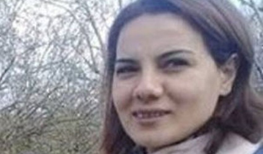Üç övladını anasız qoyan müəllimin görüntüsü yayıldı - FOTO Üç övladını anasız qoyan müəllimin görüntüsü yayıldı - FOTO