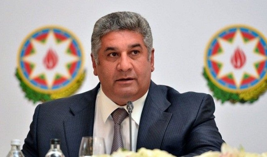 Azad Rəhimov: Roman Abramoviç bizim adamdır Azad Rəhimov: Roman Abramoviç bizim adamdır