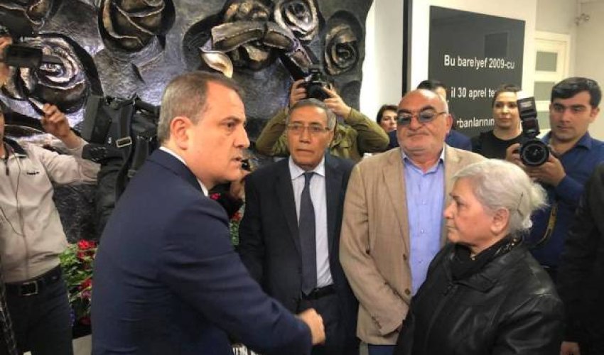 Nazir Ceyhun  Bayramov terror qurbanlarını andı