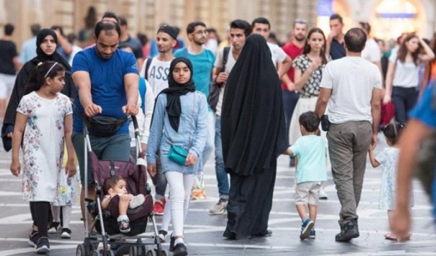 “Gör, nə günə qalmışıq ki, ərəblər ölkəmizdə xoruzlanırlar!” – Tanınmış yazıçı “Od püskürdü”