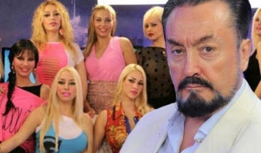 Adnan Oktarın həbsxanadan — YENİ FOTOLARI YAYILDI