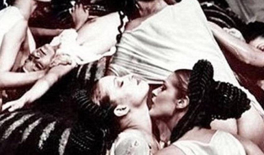 Kütləvi seks tədbirlərinin təşkilatçısı  olan dövlət başçısı kim olub? - FOTO