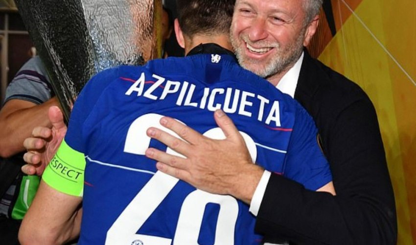 İsgəndər Xəlilov milyarderləri Bakıda qarşıladı - FOTO