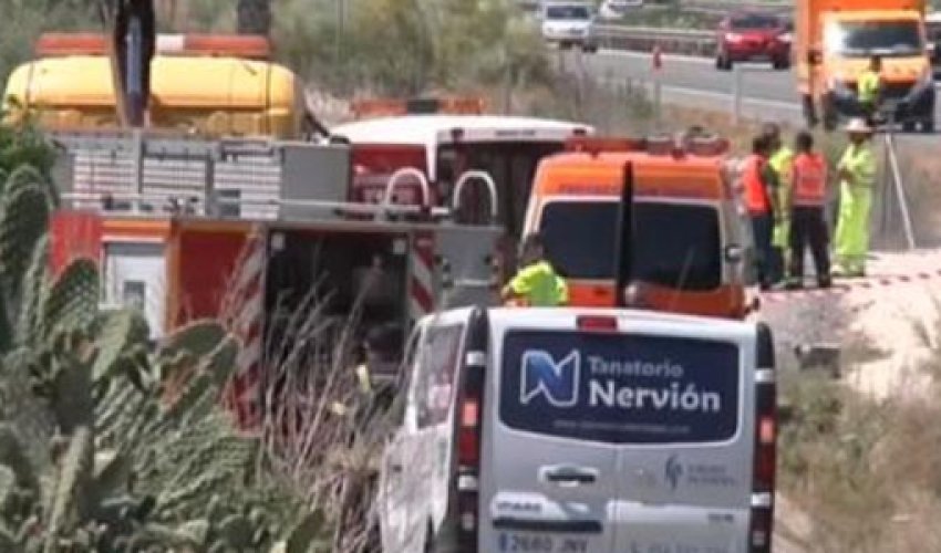 Məşhur futbolçunun öldüyü qəzadan görüntülər - Video