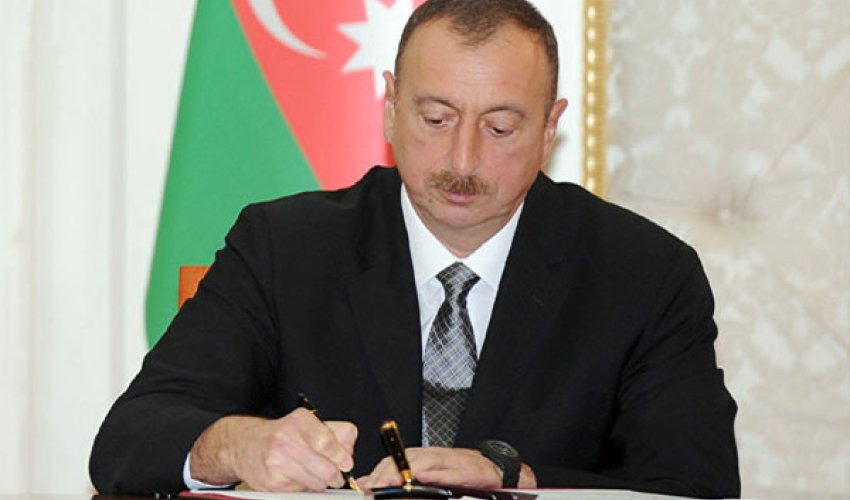 Prezident onlara fəxri adlar verdi - Siyahı Prezident onlara fəxri adlar verdi - Siyahı