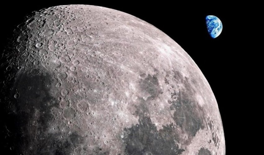 На Луне нашли огромные залежи металла На Луне нашли огромные залежи металла