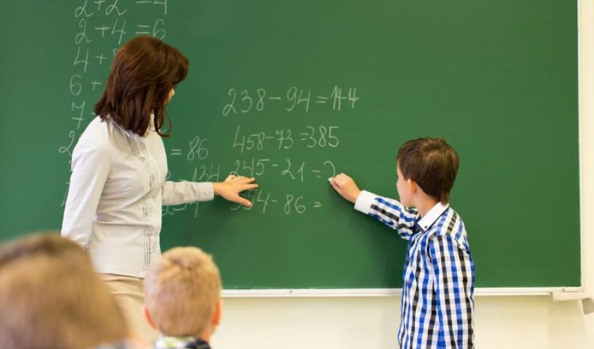 Wages of teachers assessed through diagnostic assessment increased by 20 percent