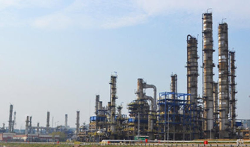 SOCAR talks progress of Baku Oil Refinery's modernization