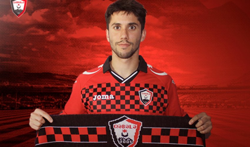 “Qəbələ” ispan futbolçu aldı
