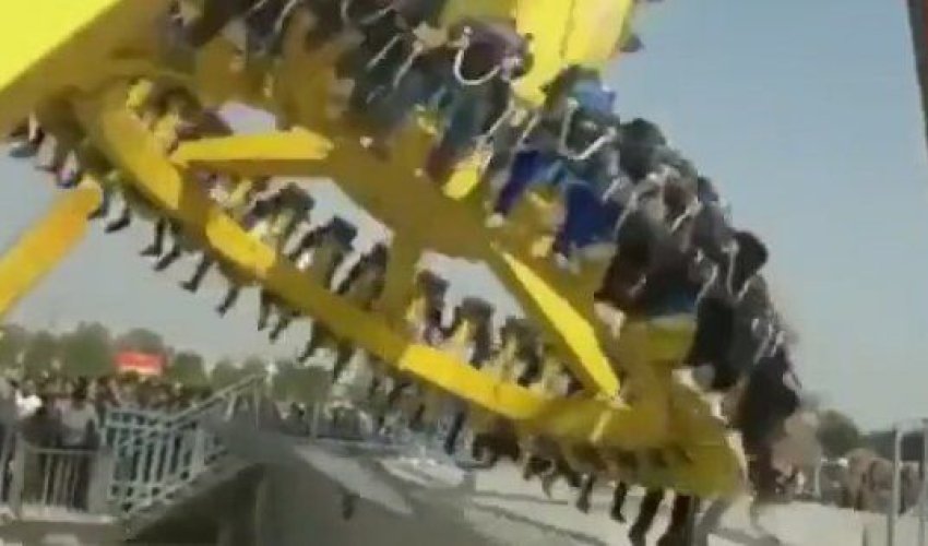 Nəhəng attraksion BİR ANDA QIRILDI - Xəsarət alanlar var - VİDEO