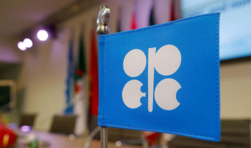 OPEC set for oil cut extension if Iran endorses pact