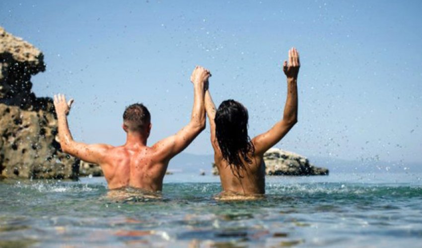 Hamının lüt gəzdiyi şəhər - FOTOLAR