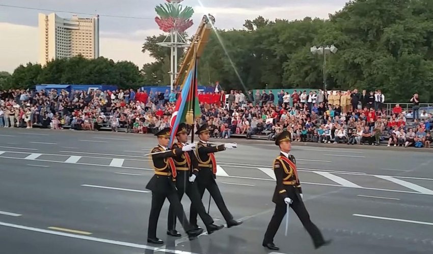 Azerbaijani servicemen take part in military parade in Belarus (PHOTOS)