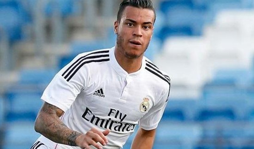 “Real” hücumçusunu satdı