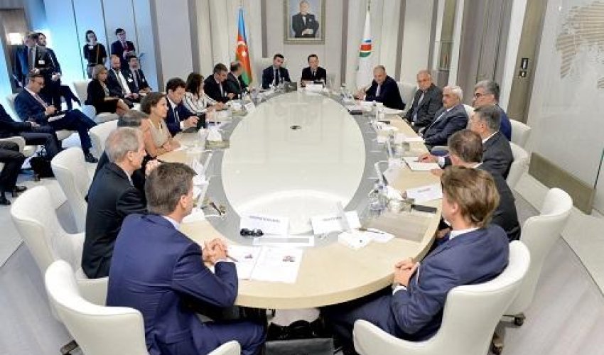 France inviting Azerbaijani companies to actively co-op in agriculture, new technologies (PHOTO)