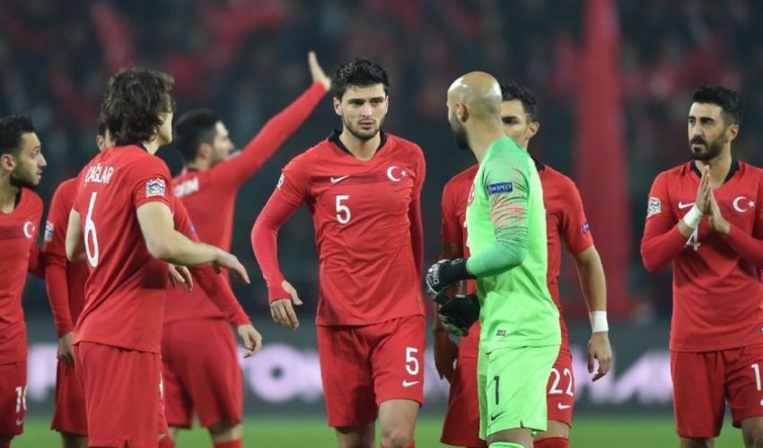 Türkiyə yığmasında istefa Türkiyə yığmasında istefa