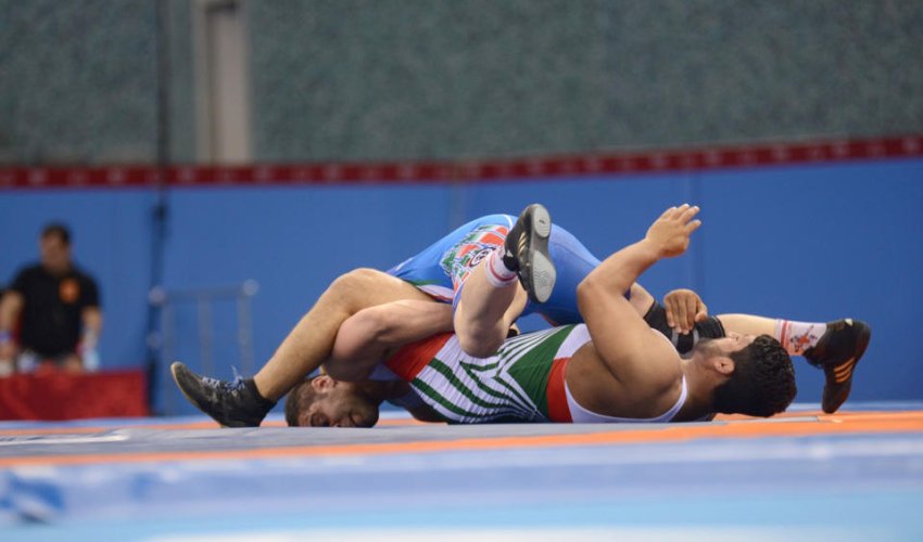 On second day of EYOF Azerbaijani wrestlers win two gold, three silver and one bronze medals