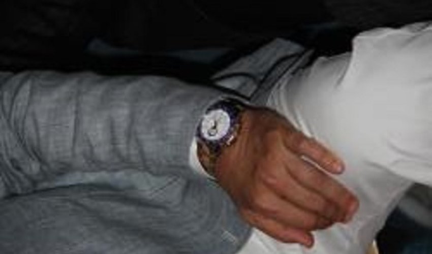 Oktay 110 minlik saatı ilə gündəmdə - FOTO