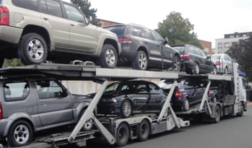 Azerbaijan significantly increases car imports