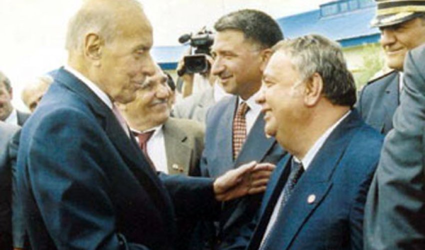 Heydər Əliyevin yaxın dostu vəfat etdi