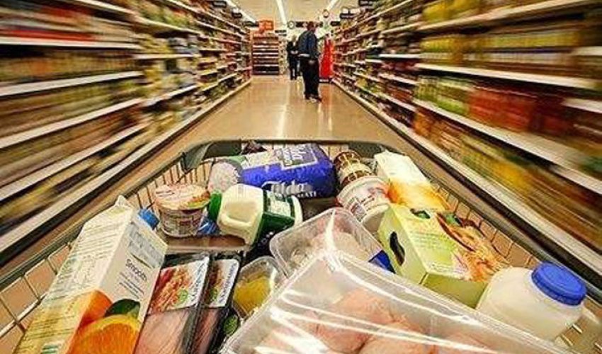 Residents and guests of Baku spend more money on non-food goods